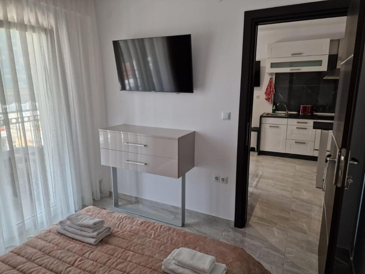 Christakis Home Nea Kallikrateia Esterno foto